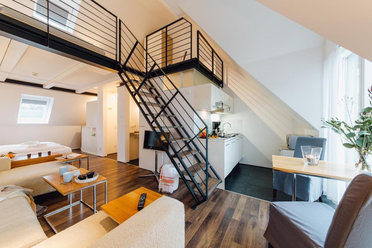 M2 Living Maisonette Apartment No 4 Преров Екстериор снимка